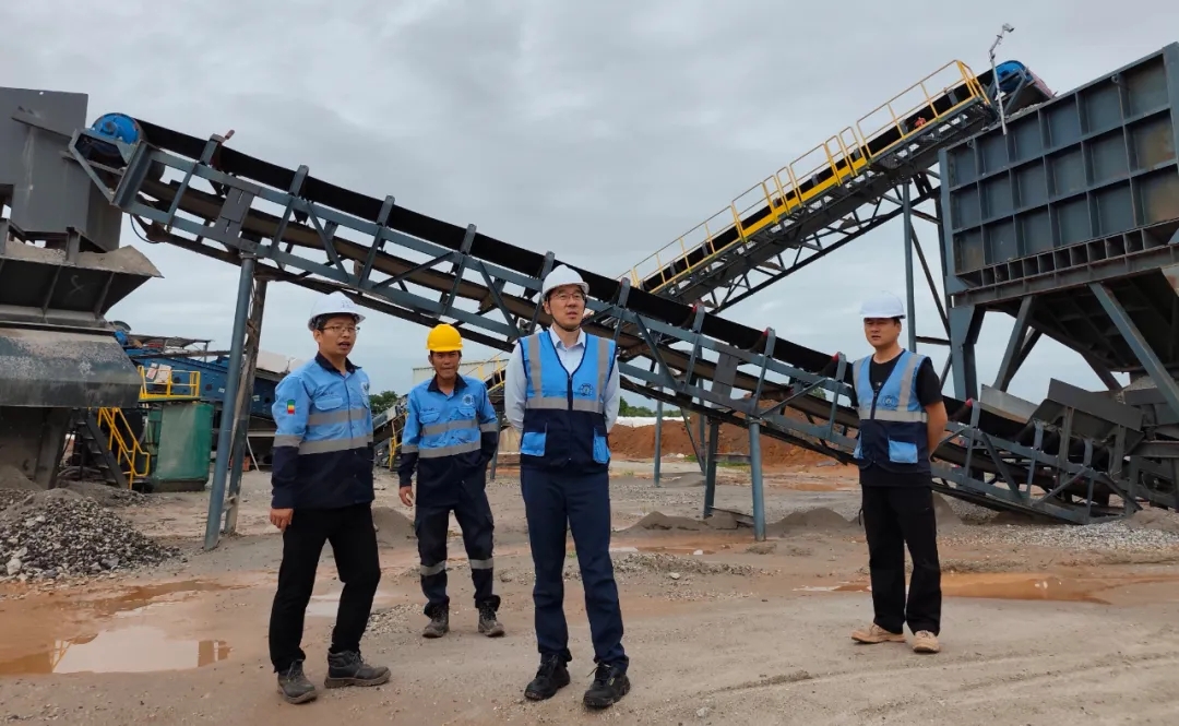 滕磊深入布谷尼鋰礦現(xiàn)場(chǎng)調(diào)研 強(qiáng)調(diào)安全生產(chǎn)與出口許可攻堅(jiān)